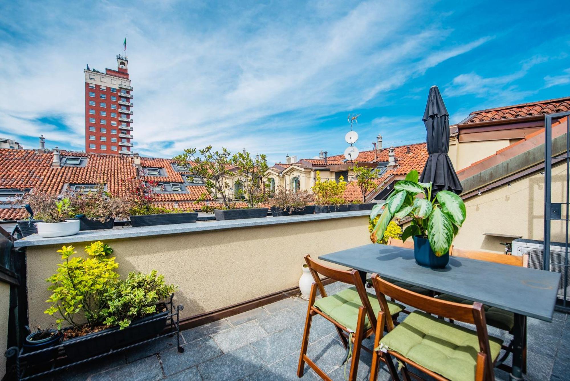 House With Terrace Apartment Торино Екстериор снимка